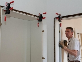 PUR-4000 1K UNIVERSAL MONTAGE SCHAUM